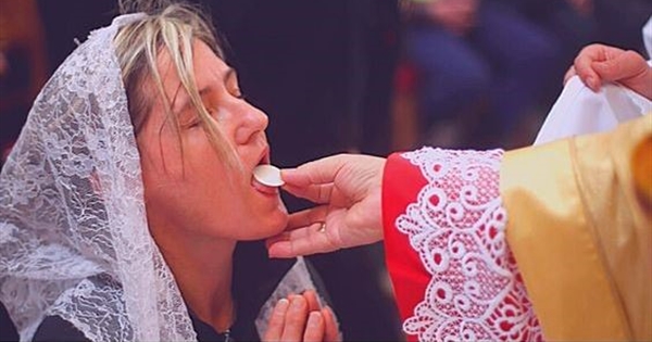 How long is Jesus present in the Eucharist after we’ve received Communion?